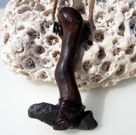 シホーテアリン隕石の斧ハンドメイドネックレス・正面