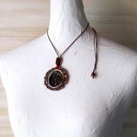 オールドコイン(600年程前)と鹿角のハンドメイドネックレス・着用例