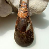 アンモナイトとピンクトルマリンハンドメイドネックレス