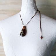 アンモナイトとピンクトルマリンハンドメイドネックレス