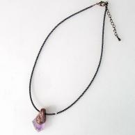 アメジストとムーンストーン・ヘマタイトのペンダントネックレス・全体