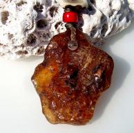 コーパル・パイライト化アンモナイト・オールドビーズのハンドメイドネックレス・背面