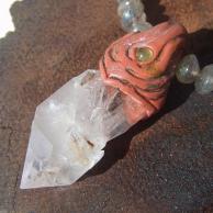 セプタークオーツとペリドット・ラブラドライトのハンドメイドペンダントネックレス